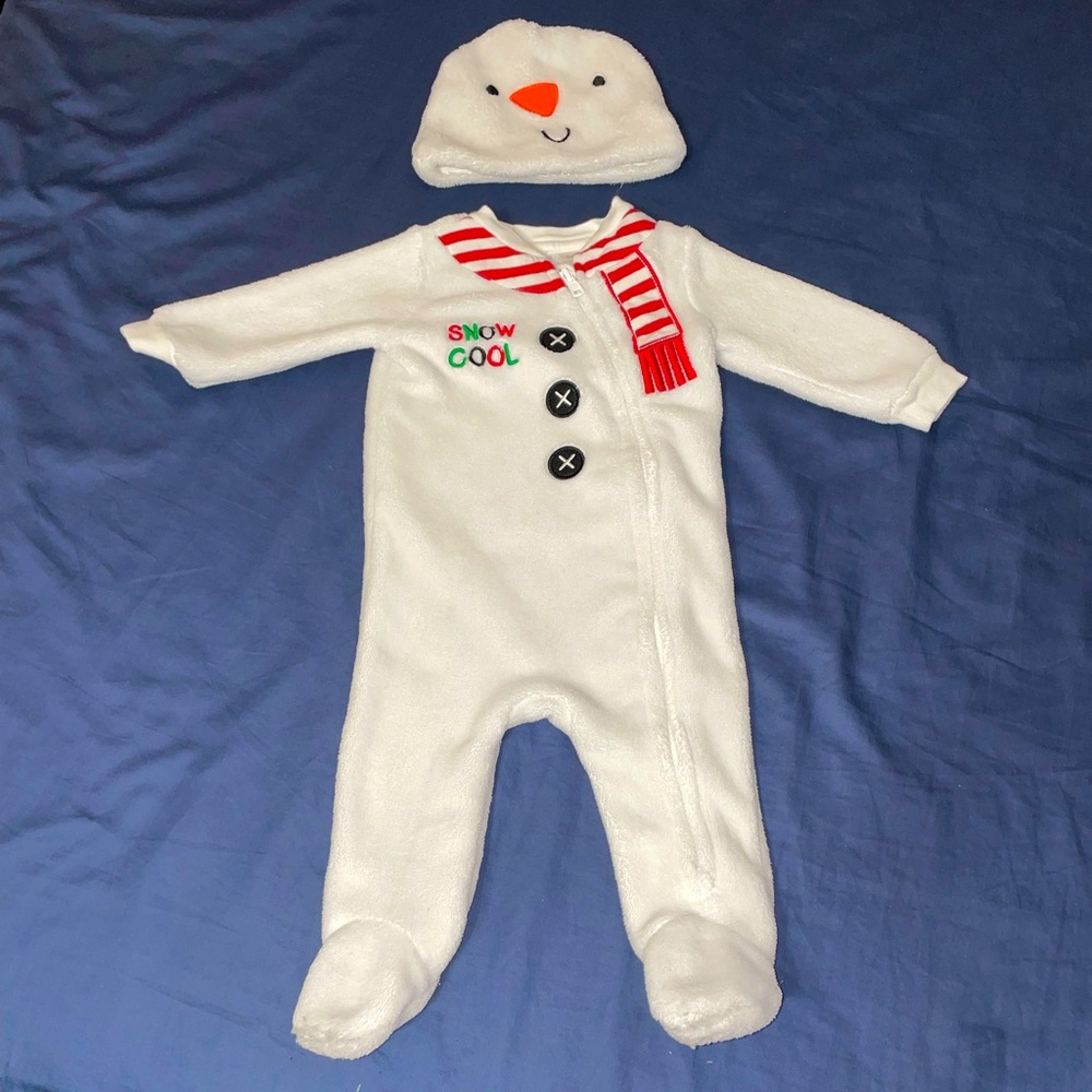 Koala Kids 3/6 month Snowman matching outfit, pjs
